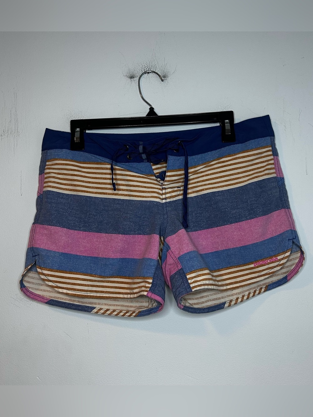 Patagonia Fitz Stripe Texture: Superior Blue Wavefarer Boardshorts Size 6